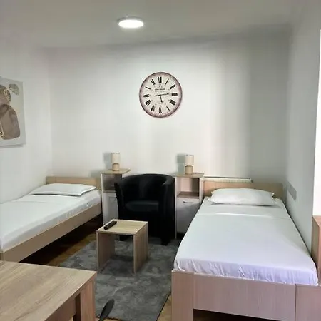 Studio Apartman Ante Osijek Exterior photo